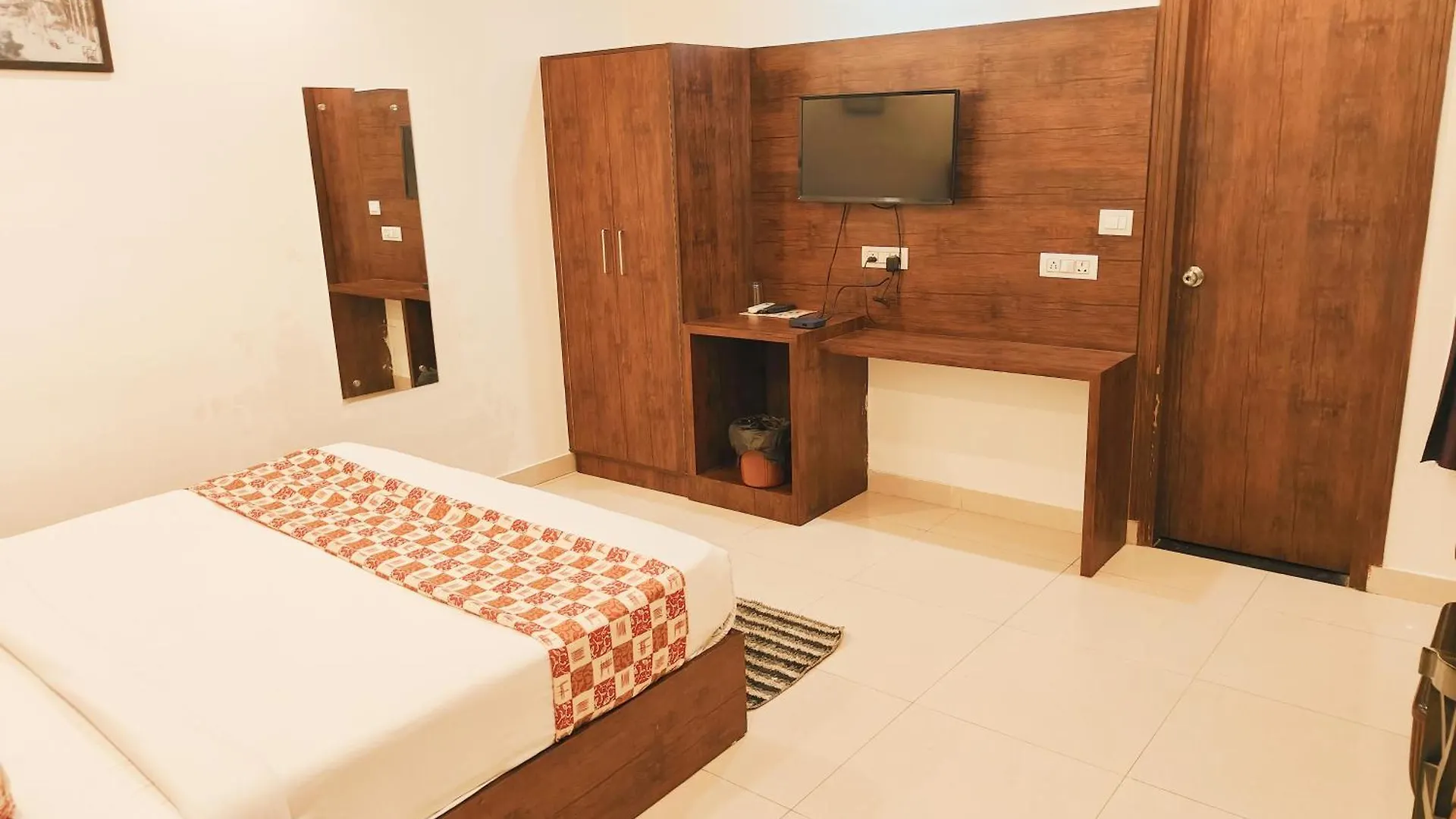 Hotel Tark A Family Hotel Near Igi Airport Delhi New Delhi