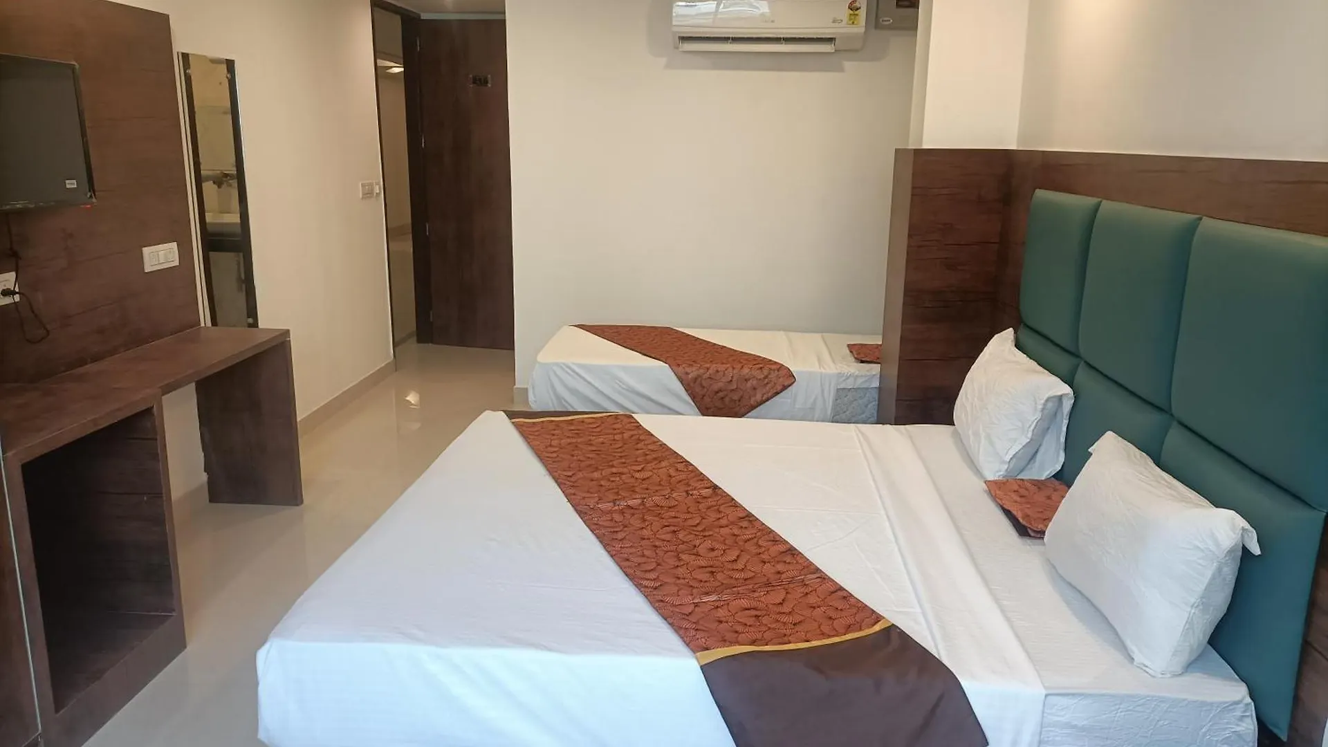 Hotel Tark A Family Hotel Near Igi Airport Delhi New Delhi