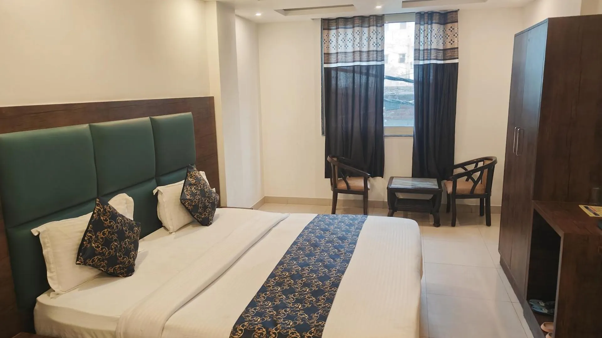 Hotel Tark A Family Hotel Near Igi Airport Delhi New Delhi