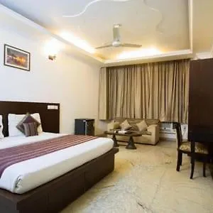 Hotel The Grace, New Delhi