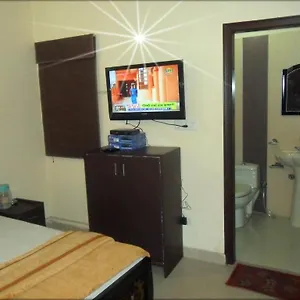 Hotel Suncity, New Delhi
