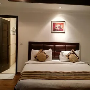 Hotel Aaron Castle, New Delhi